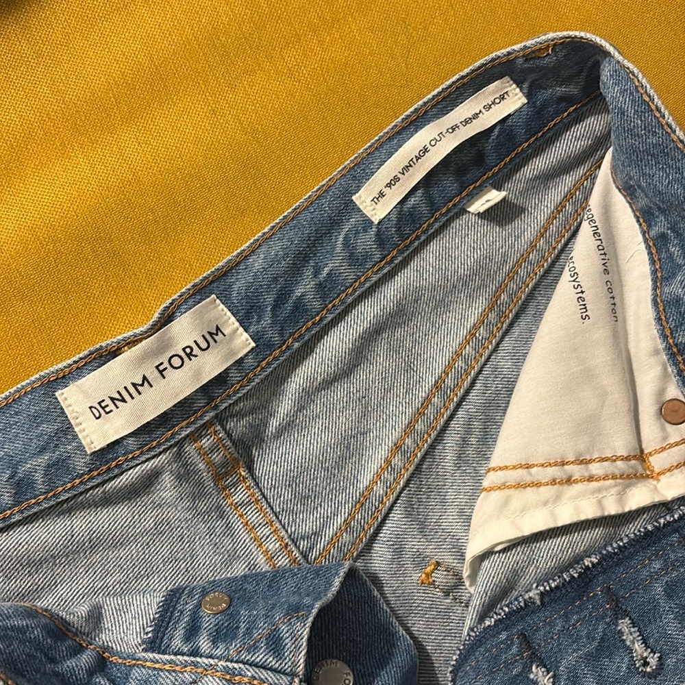 Denim Forum ‘90s Vintage Cut-Off Shorts - Picture 3 of 5